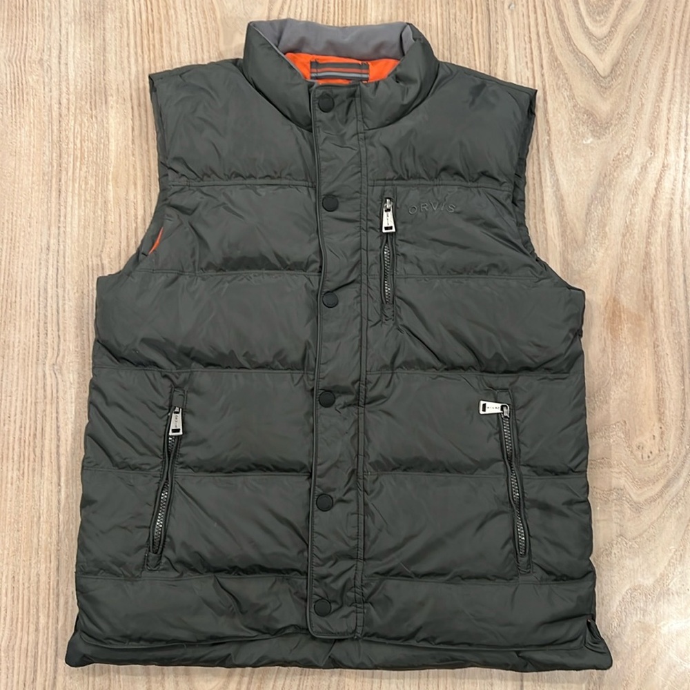 Orvis Men’s Green/Orange Down Filled Puffer Vest Medium